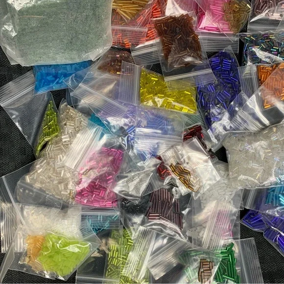 Bugle Beads Lot of Over 2 Pounds! - Picture 3 of 6